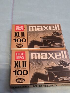 Maxell XL-II 100 Min High Bias Blank Audio Cassette Tapes IEC Type II New Sealed